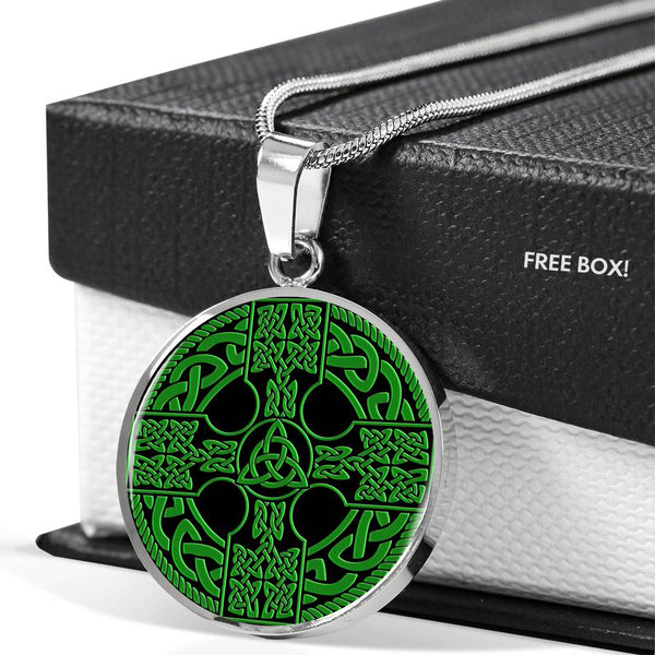 ☘️ Celtic Cross Shield Luxury Necklace ☘️