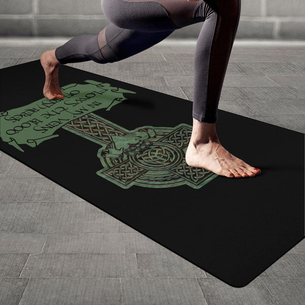 In My Veins Flows The Blood Of Irish Rebels Rubber Yoga Mat