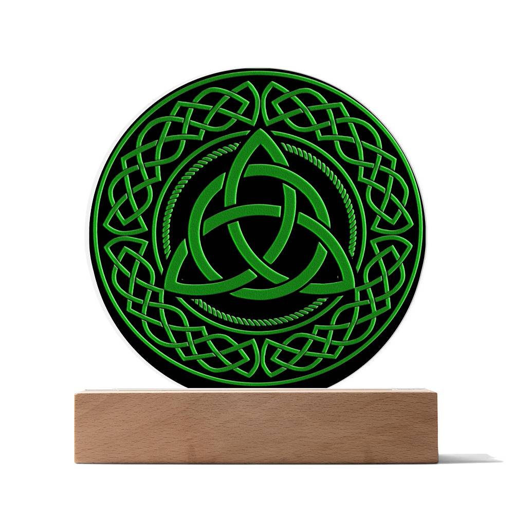 Irish Triple Knot Circle Acrylic Plaque