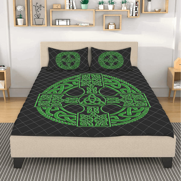 Irish Celtic Cross Shield Quilt Bed Set