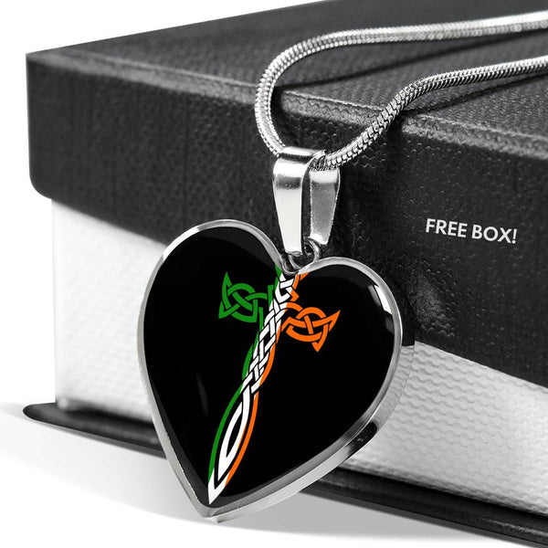 ☘️ Irish Celtic Cross Heart Necklace ☘️